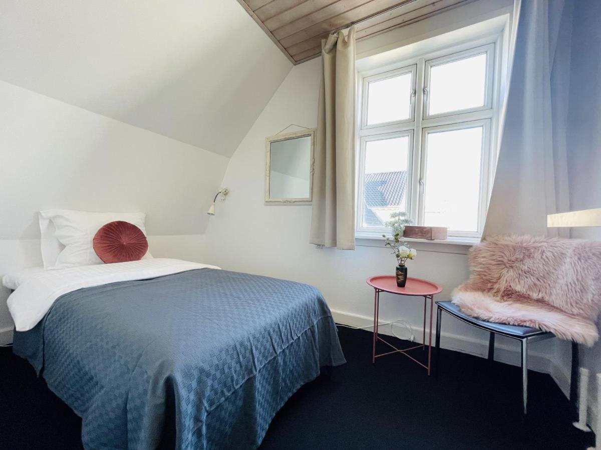 Aday - Frederikshavn City Center - Single Room Экстерьер фото