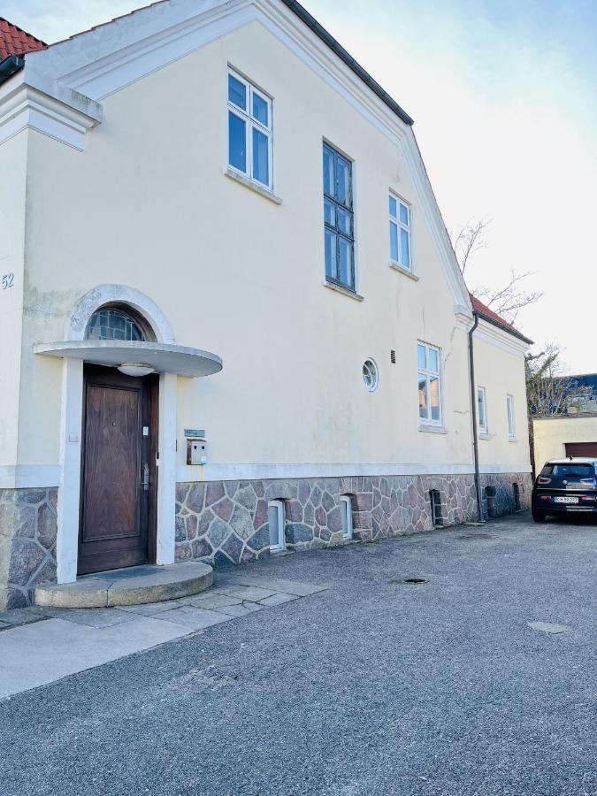 Aday - Frederikshavn City Center - Single Room Экстерьер фото