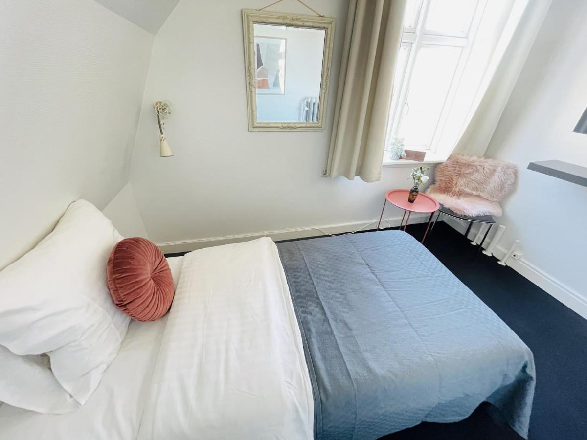 Aday - Frederikshavn City Center - Single Room Экстерьер фото